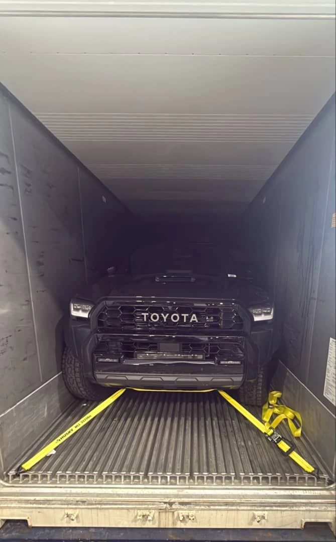 2026 Toyota 4Runner TRD OFF ROAD Black Out — foto 5