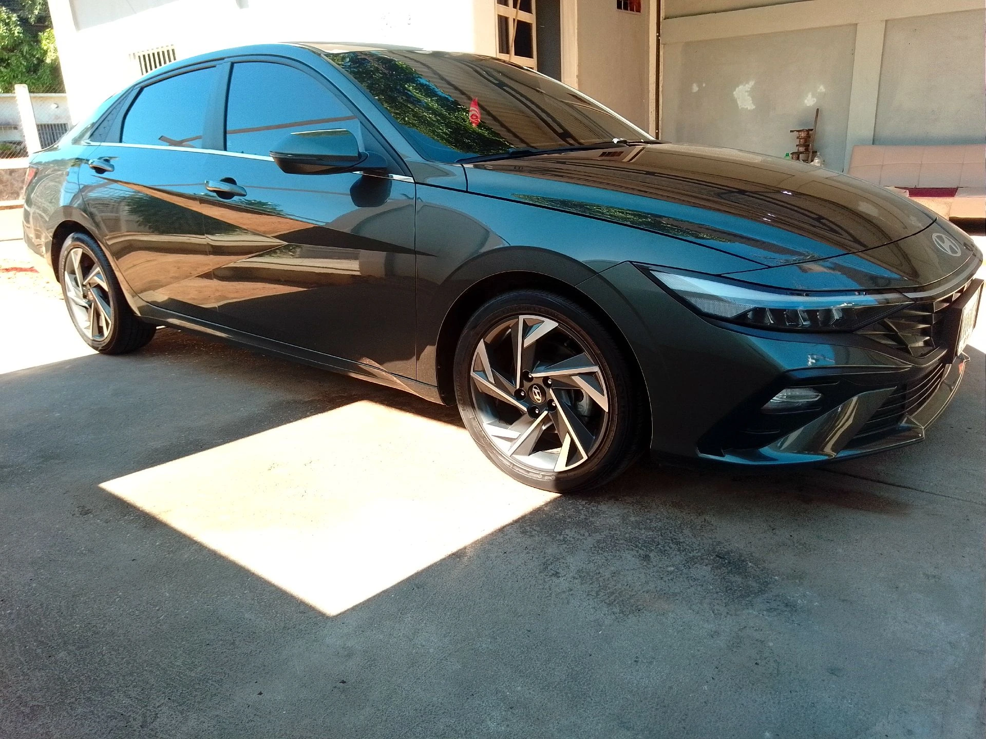 2025 Hyundai Elantra SEL sport — foto 2