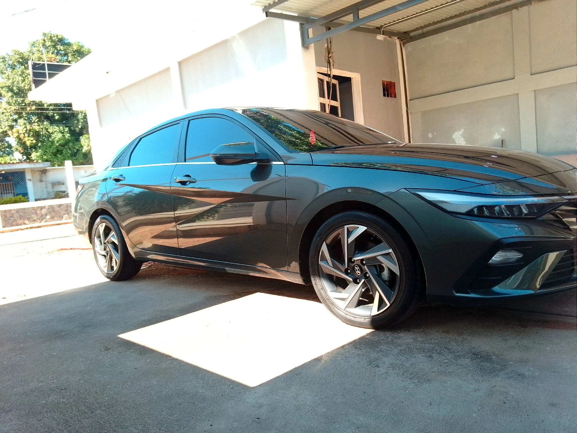 2025 Hyundai Elantra SEL sport — foto 5