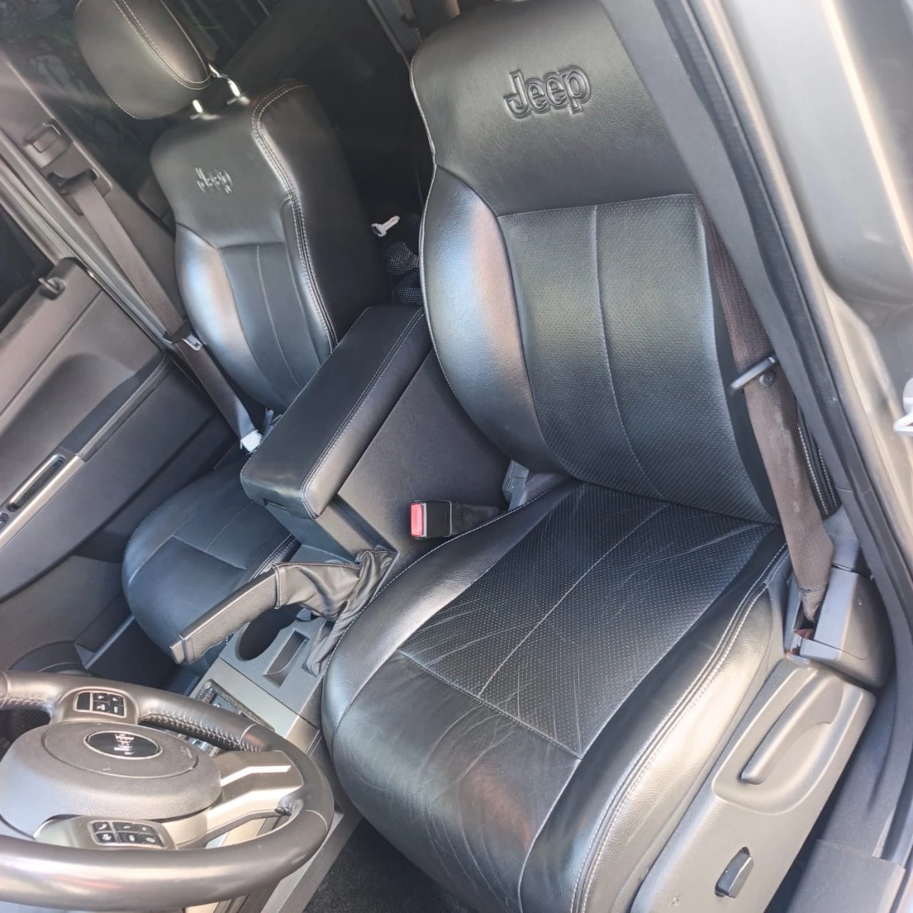 2012 Jeep Cherokee Limited — foto 10