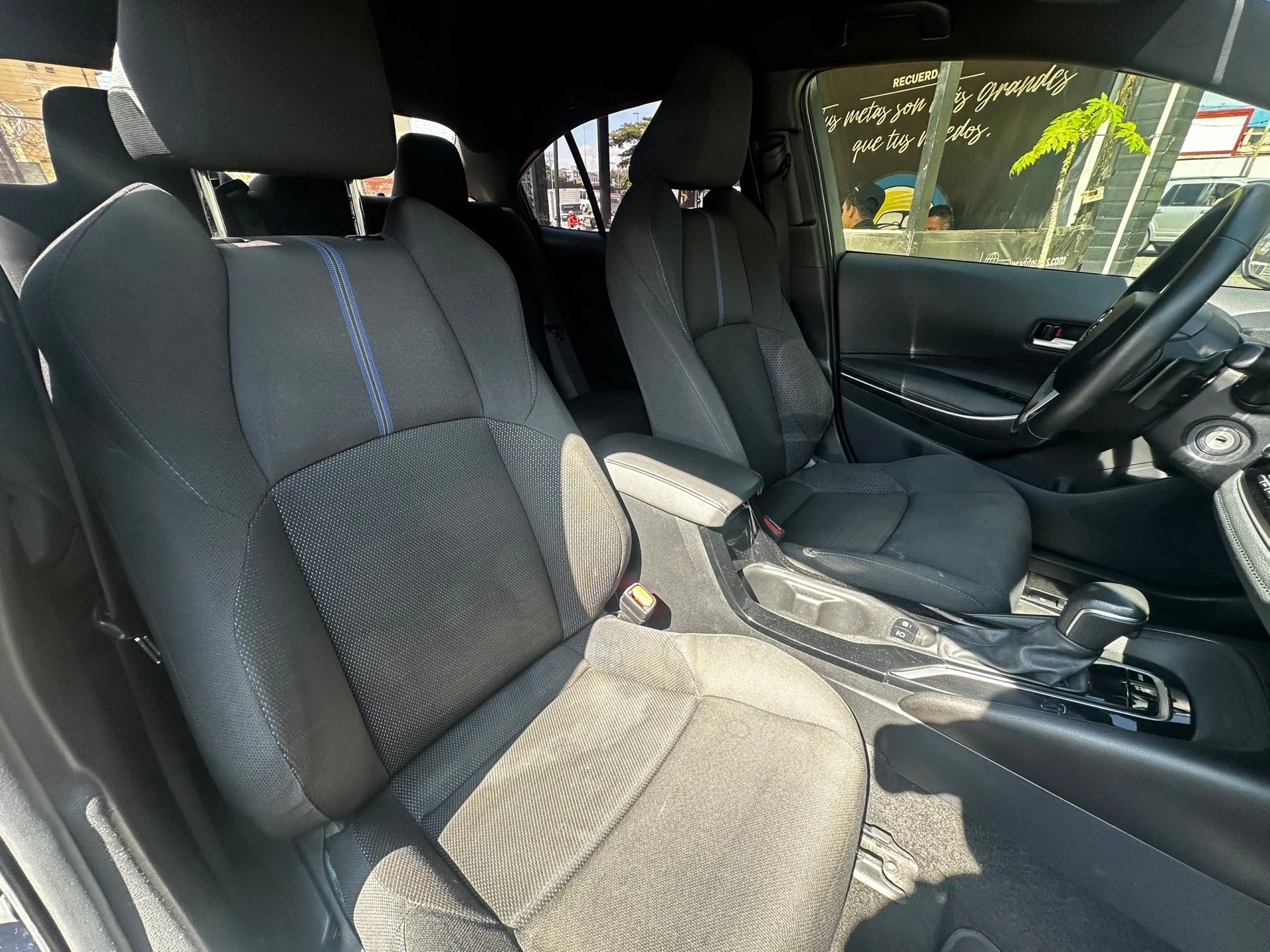 2020 Toyota Corolla Se — foto 5