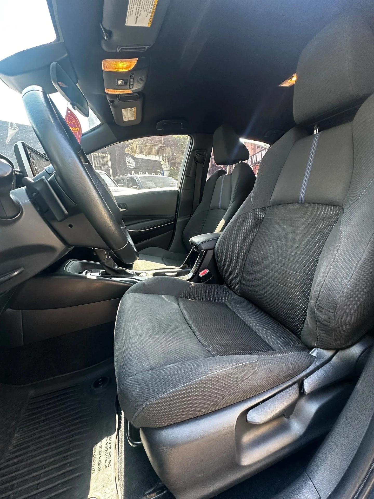2020 Toyota Corolla Se — foto 4