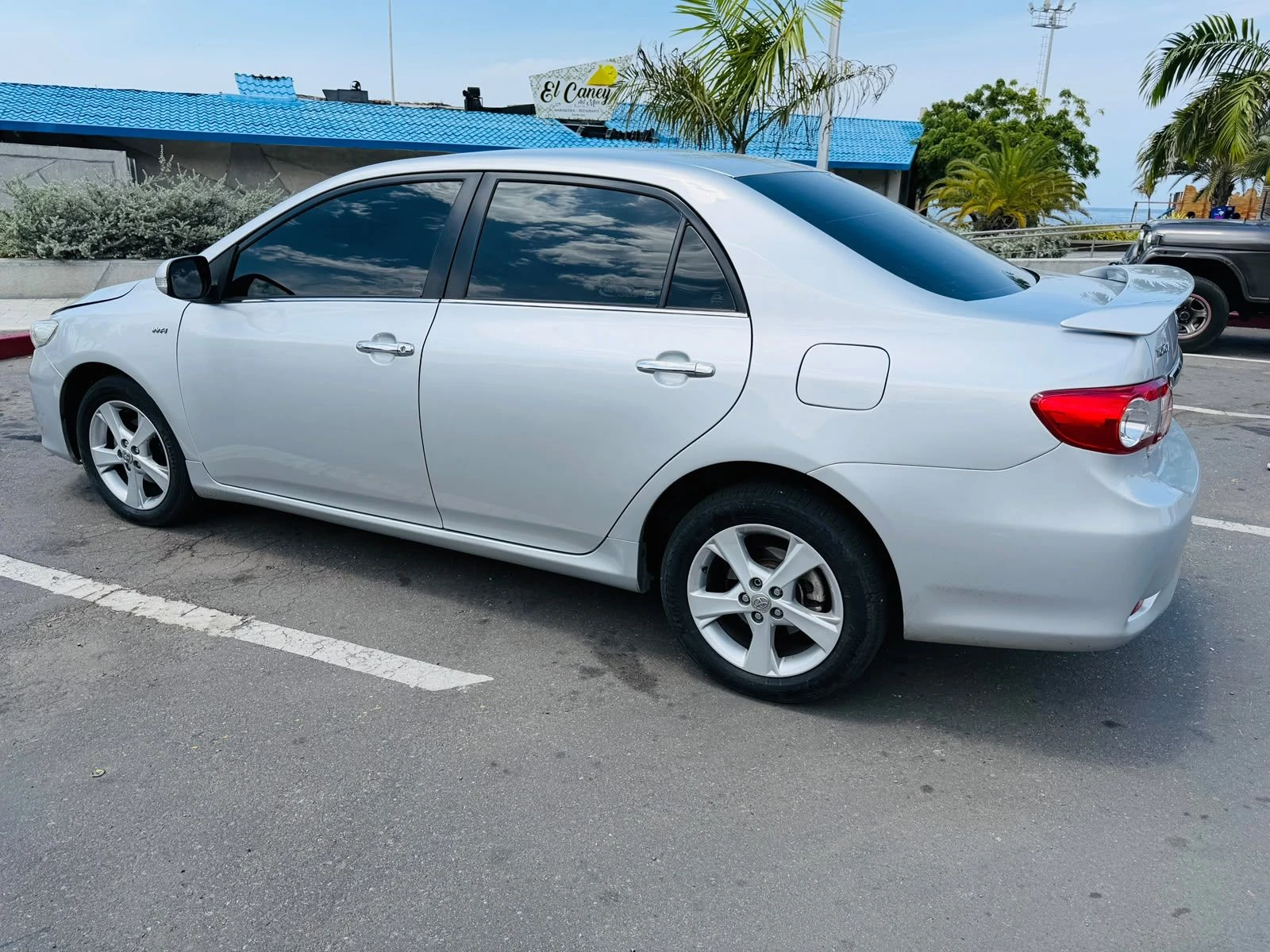 2011 Toyota Corolla Gli — foto 9
