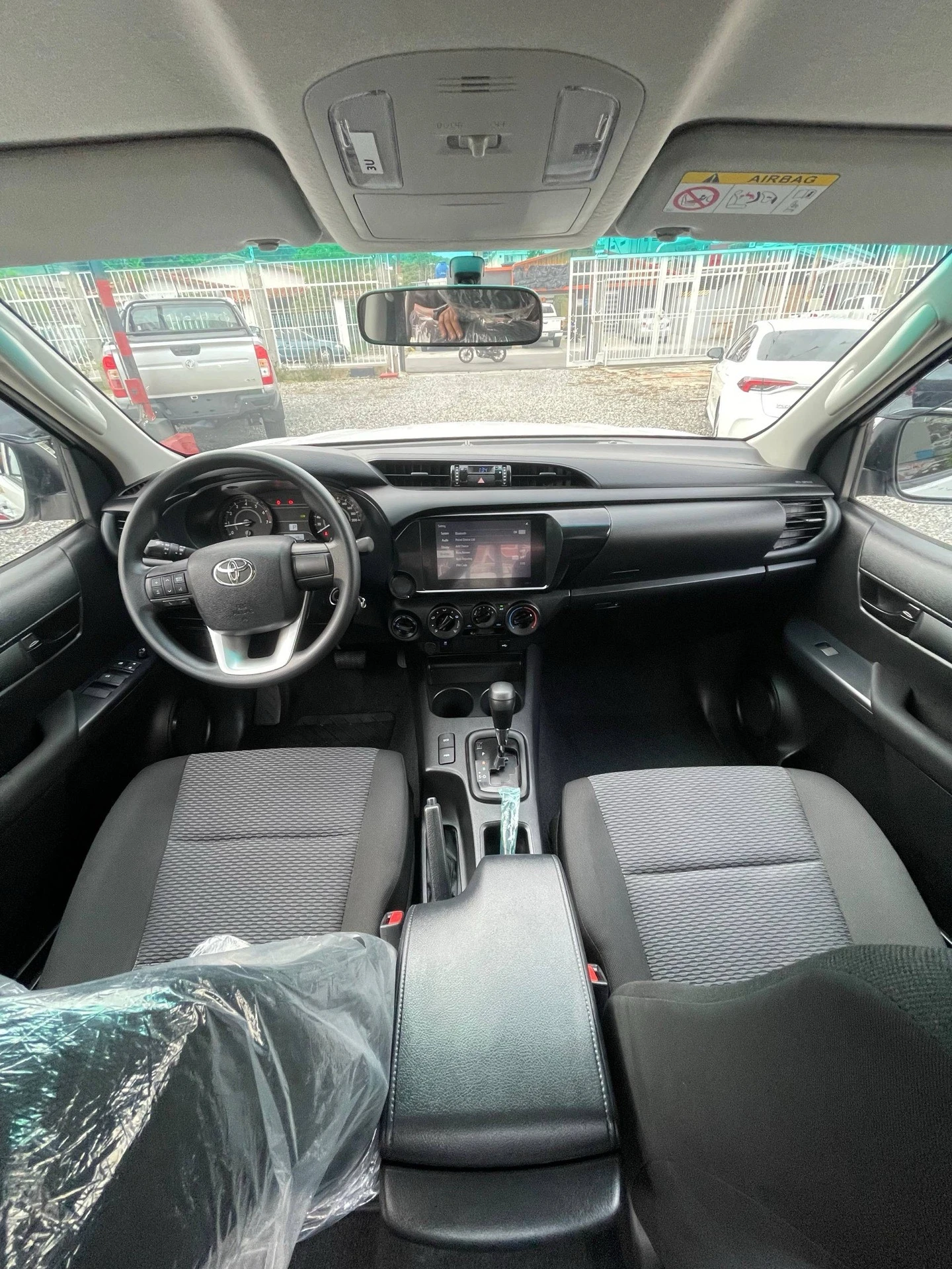 2025 Toyota Hilux 2.7L — foto 8