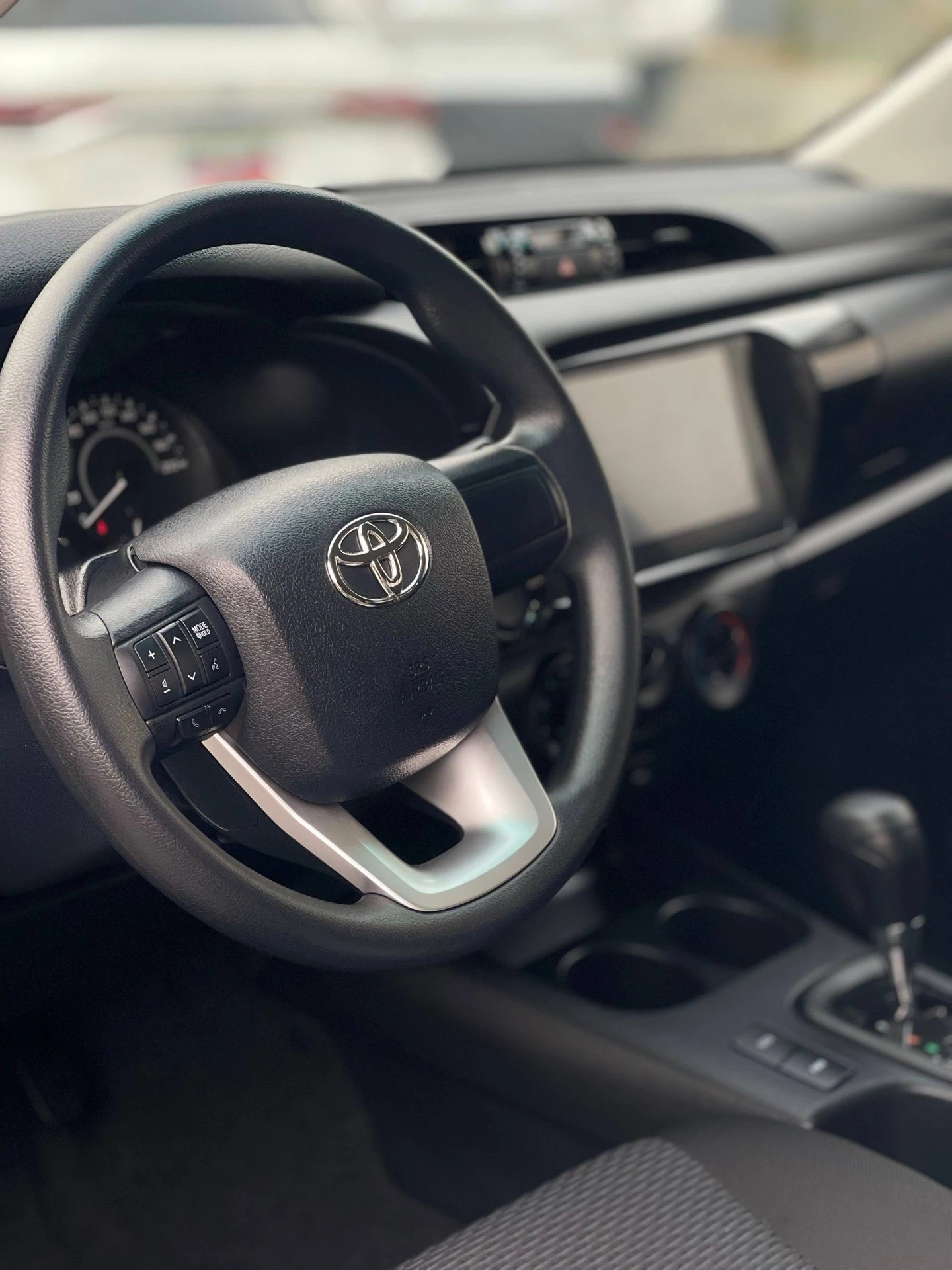 2025 Toyota Hilux 2.7L — foto 10