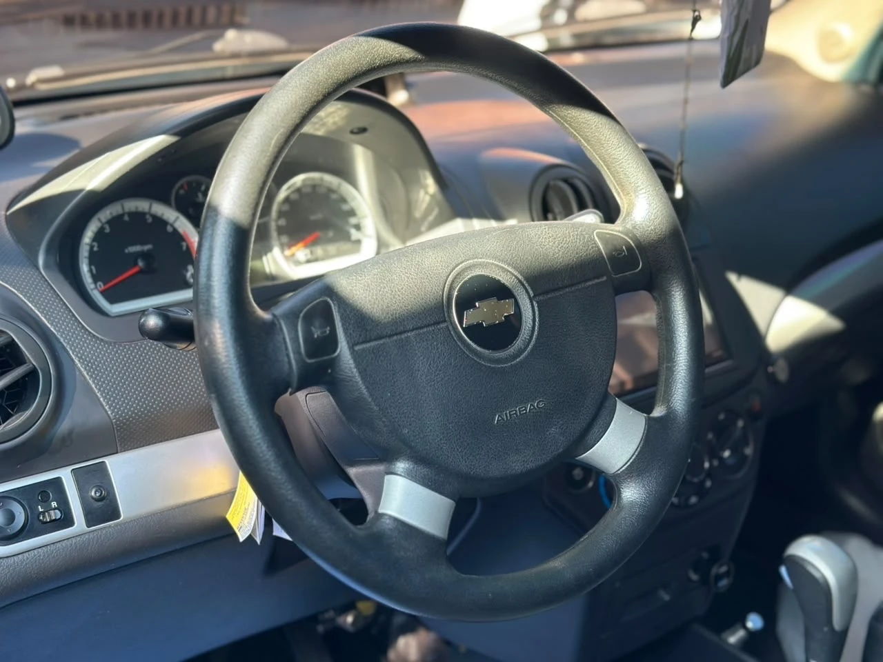 2013 Chevrolet Aveo SPEED — foto 4