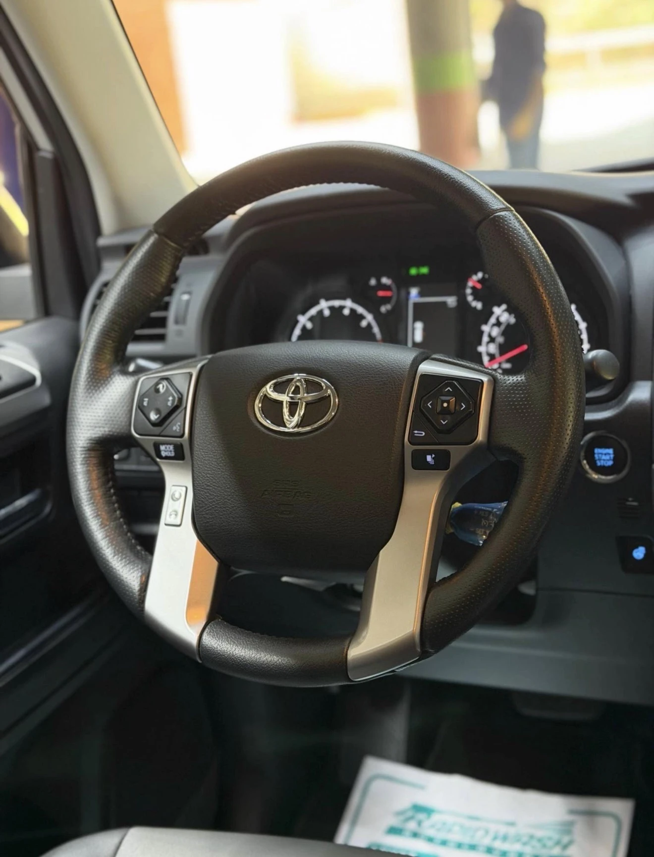 2024 Toyota 4Runner Sr5 — foto 4