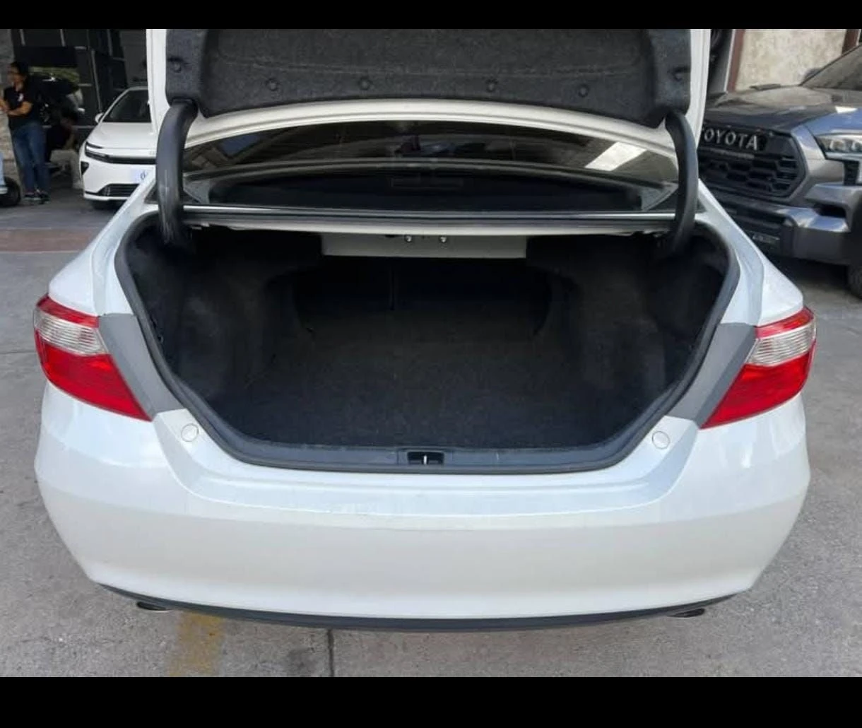 2015 Toyota Camry XSE 6V — foto 4