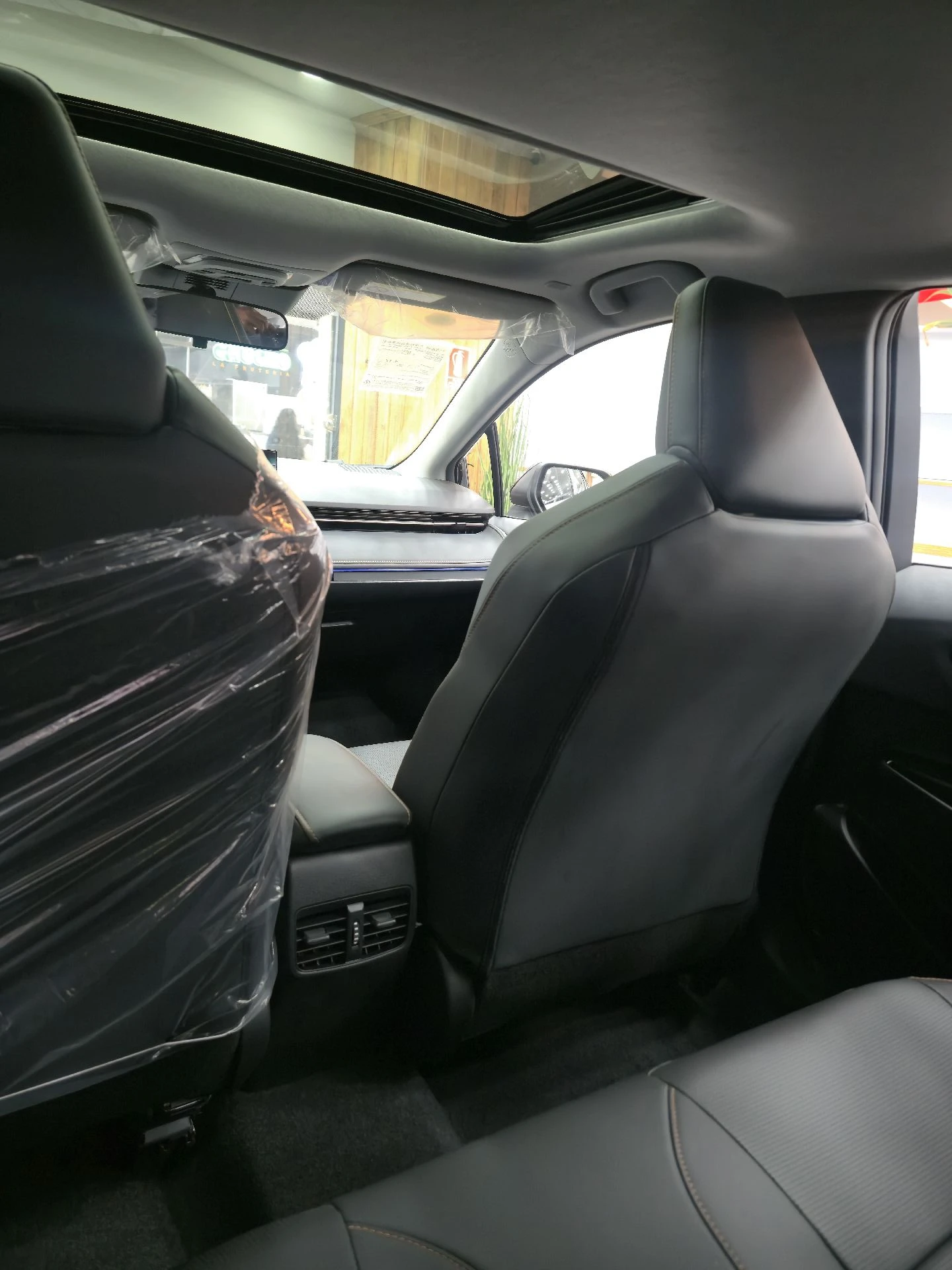 2026 Toyota Corolla HEV — foto 6