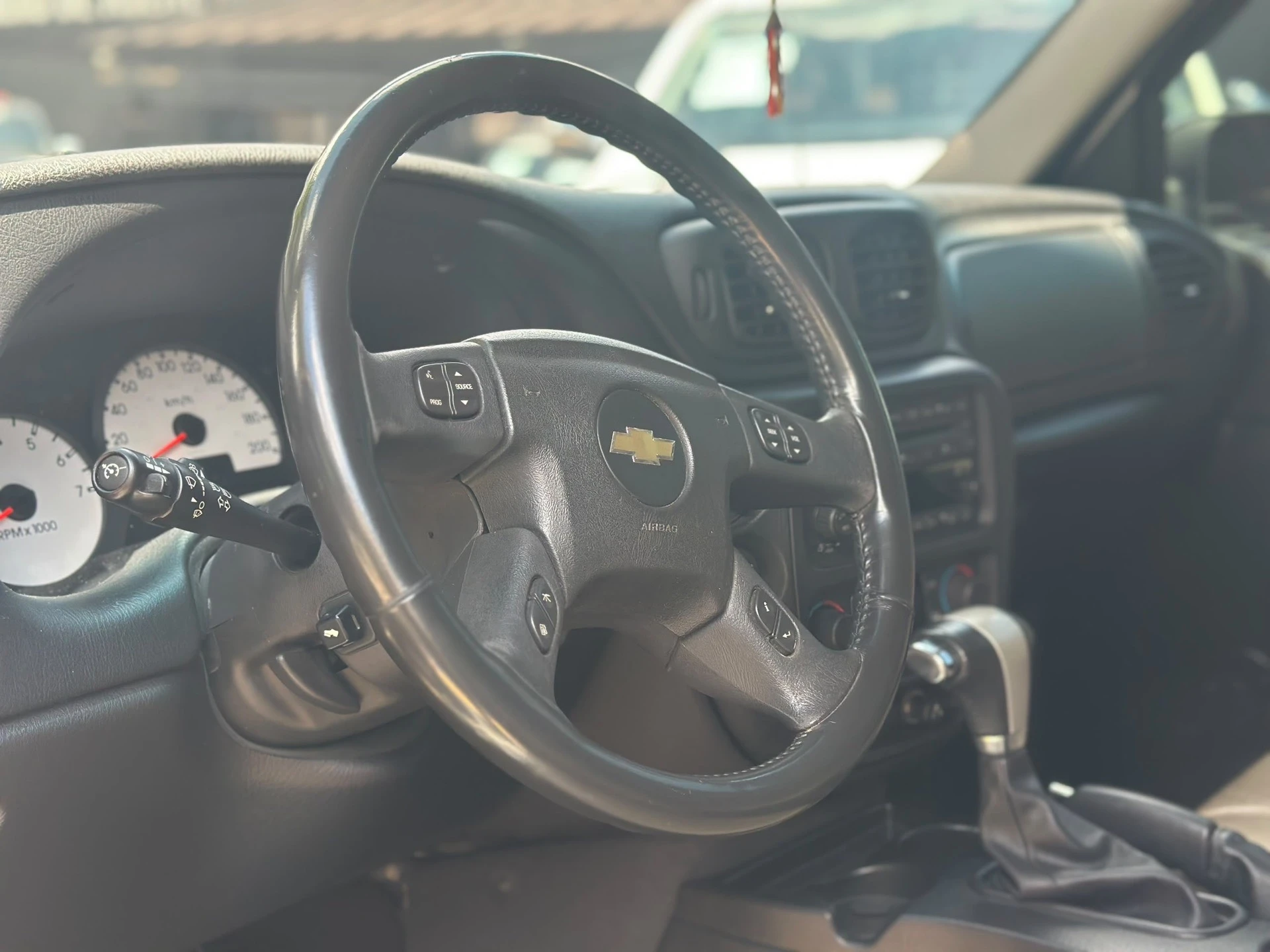 2005 Chevrolet Trailblazer LTZ — foto 8