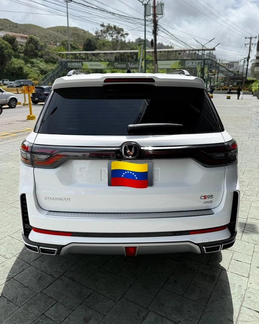 2026 Changan CS95 Plus — foto 2
