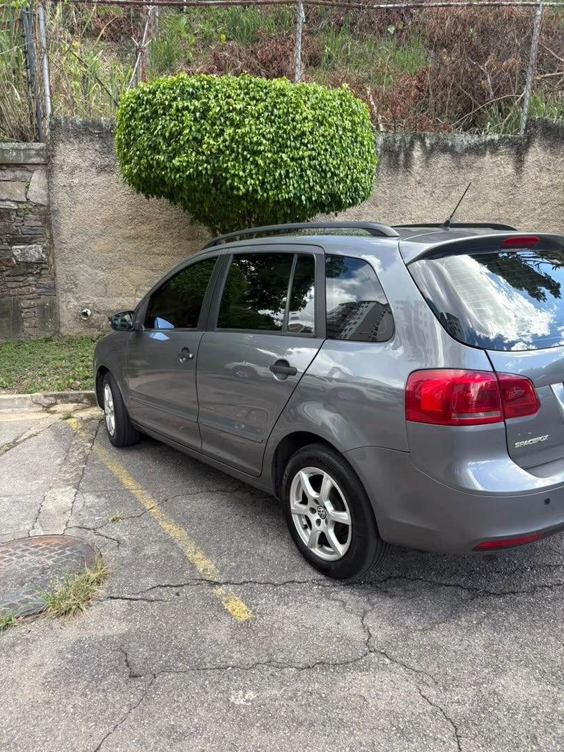 2012 Volkswagen Spacefox — photo 5