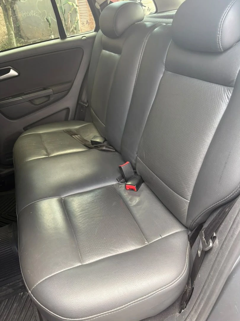 2012 Volkswagen Spacefox — photo 12