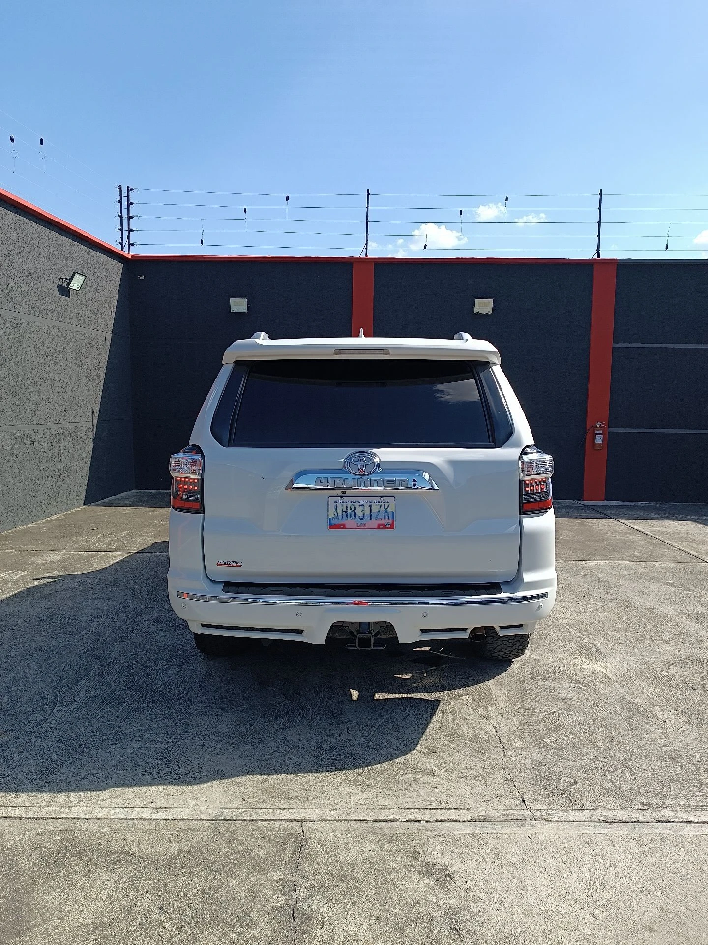 2017 Toyota 4Runner Límited americana 4x4 — photo 3