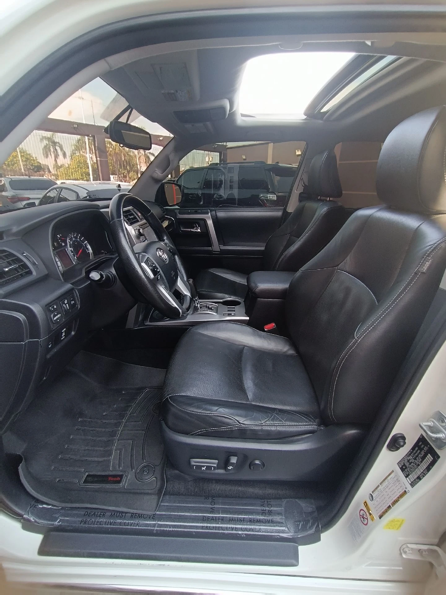 2017 Toyota 4Runner Límited americana 4x4 — photo 9