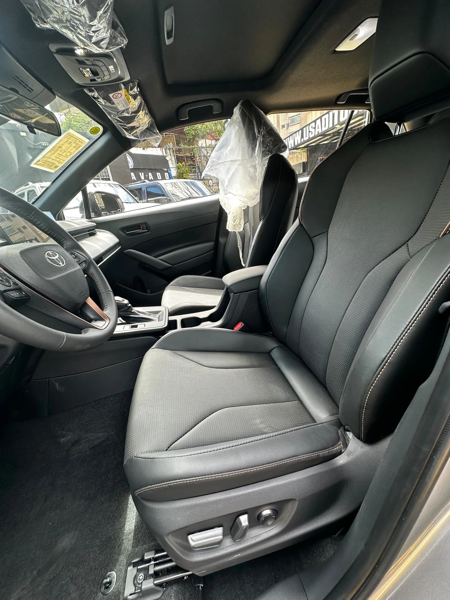 2026 Toyota Corolla Cross Full equipo — photo 13