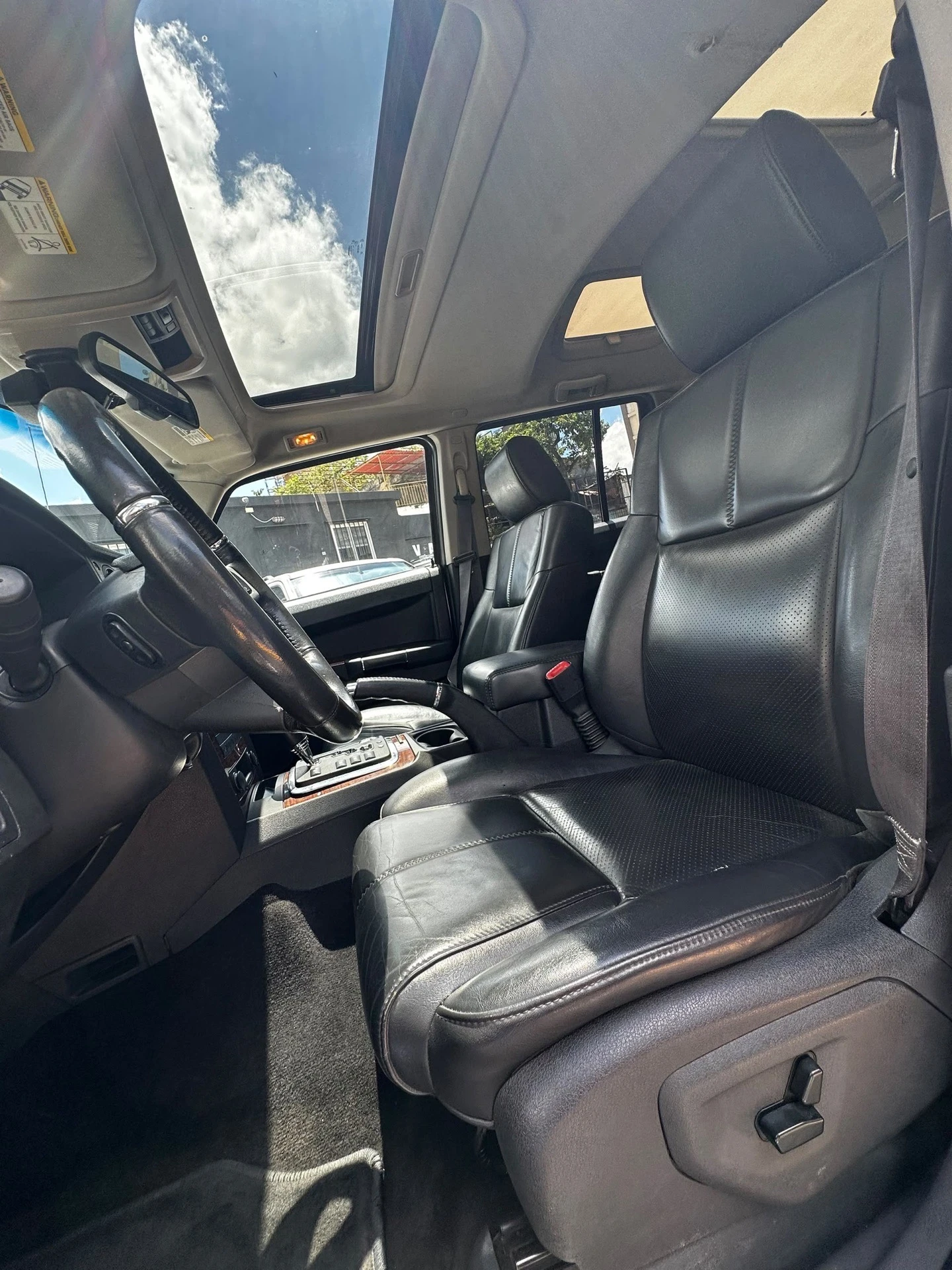 2008 Jeep Commander — photo 6