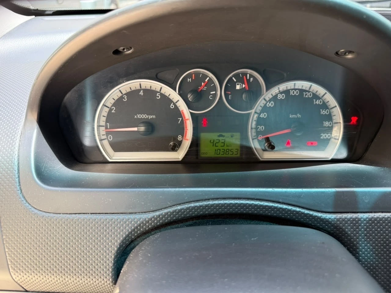 2011 Chevrolet Aveo — photo 8