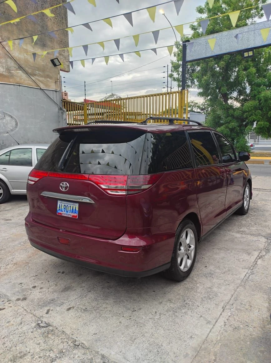 2007 Toyota Previa Premium — photo 6