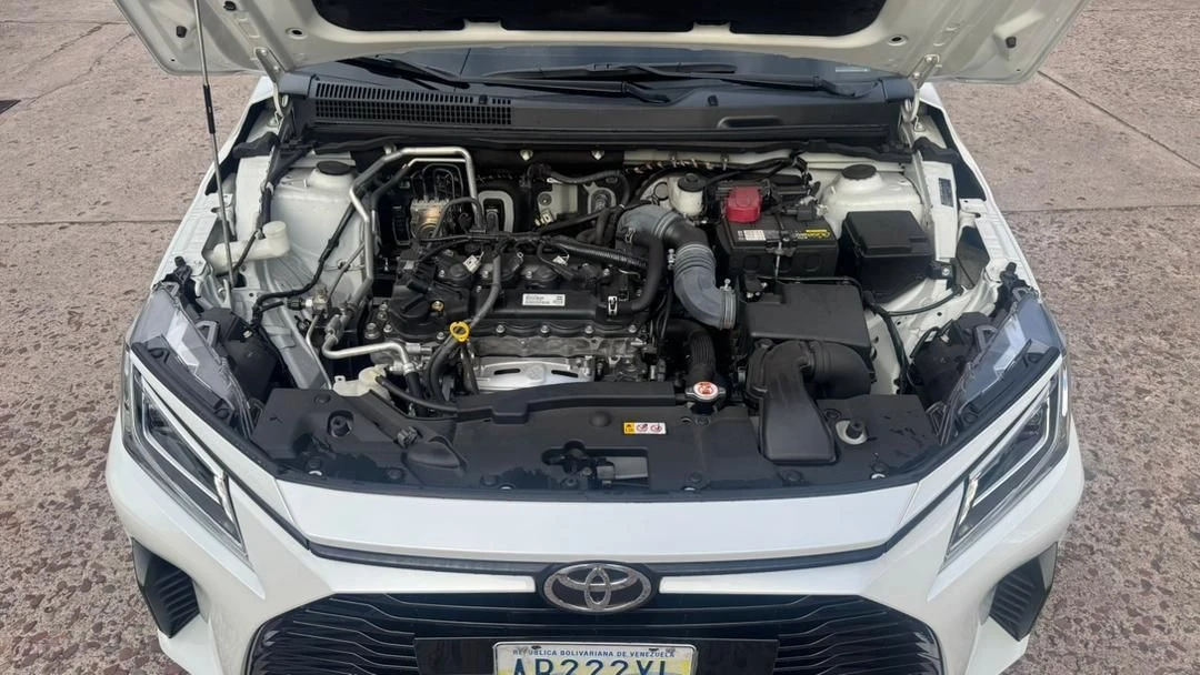 2023 Toyota Yaris Yaris E — photo 3