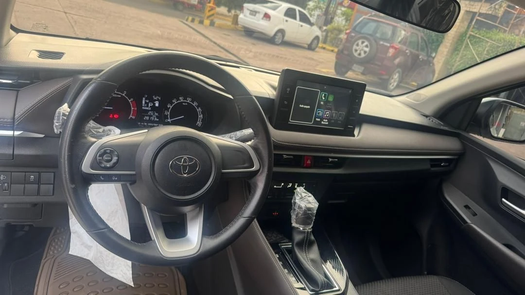 2023 Toyota Yaris Yaris E — photo 5