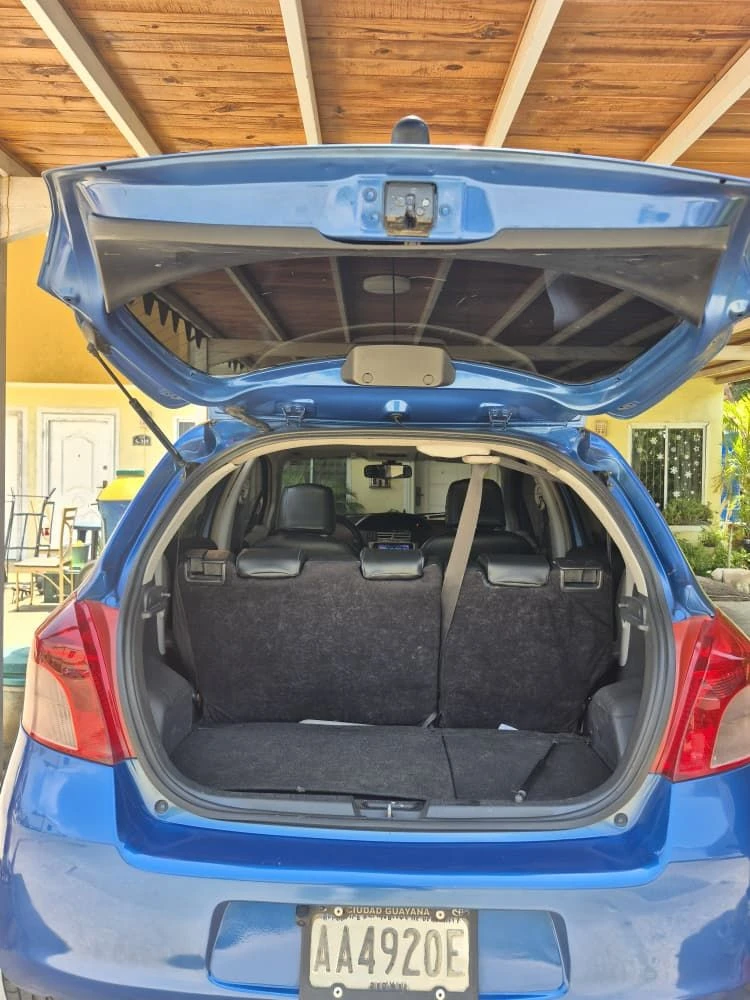 2006 Toyota Yaris 5 PUERTAS — photo 8
