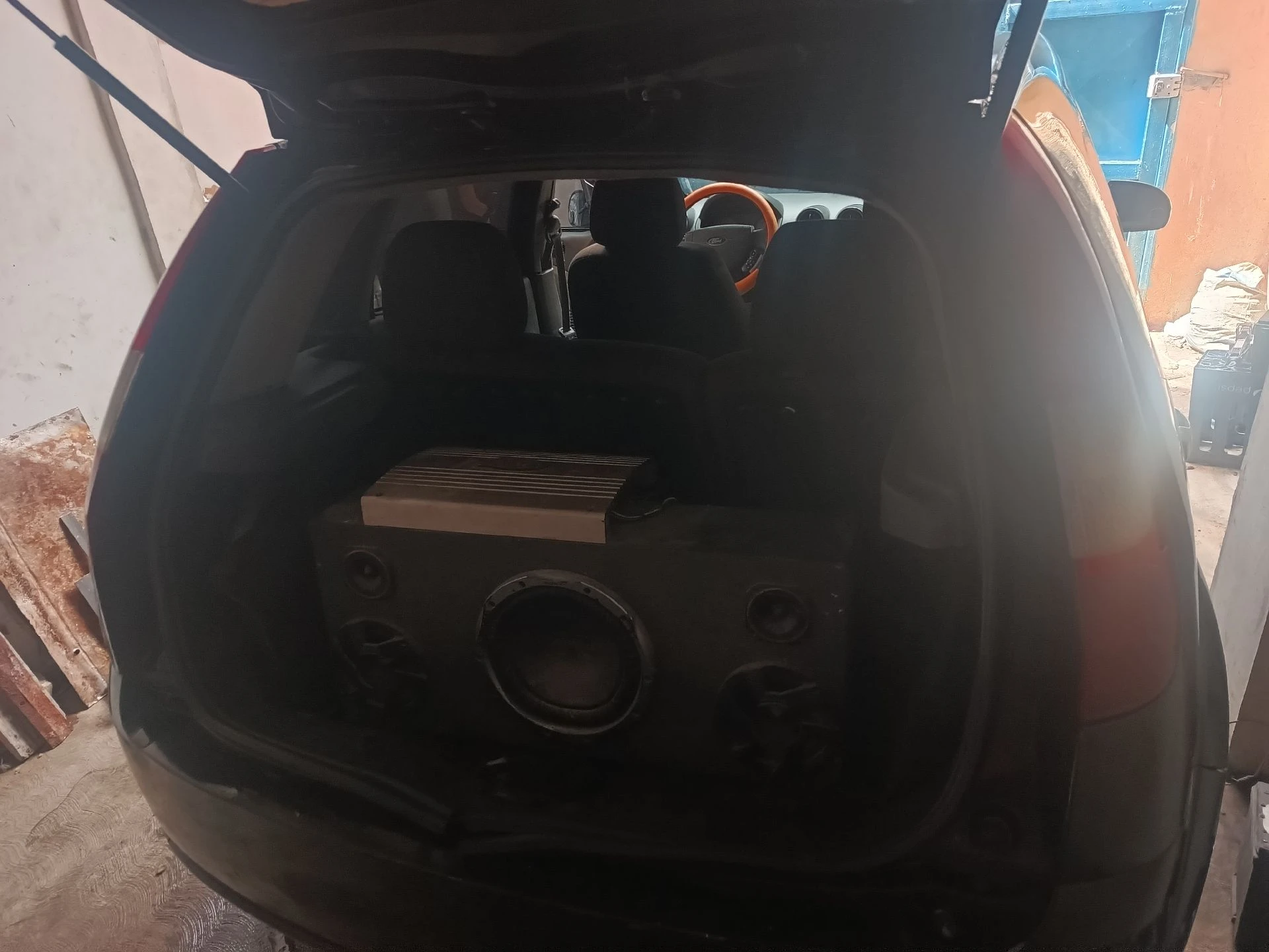 2004 Ford Fiesta Power — photo 5