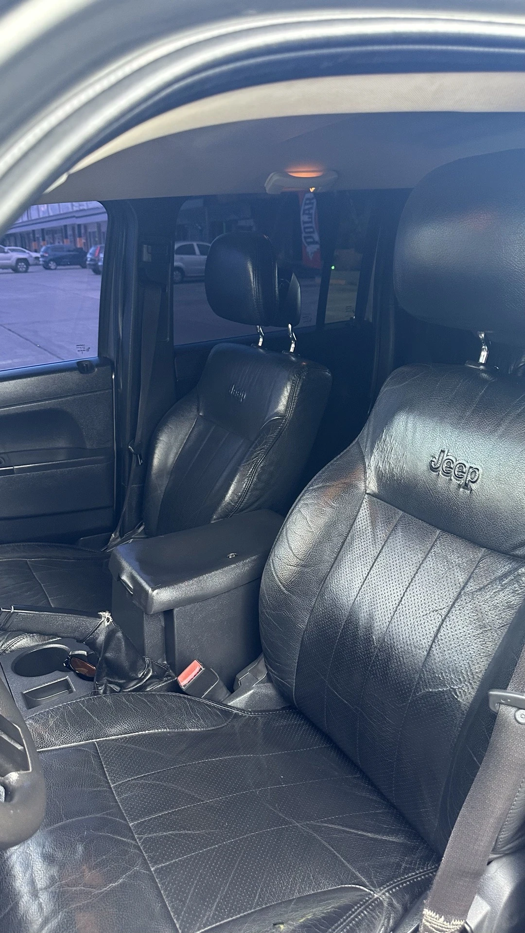 2012 Jeep Cherokee Sport 4x4 — photo 7