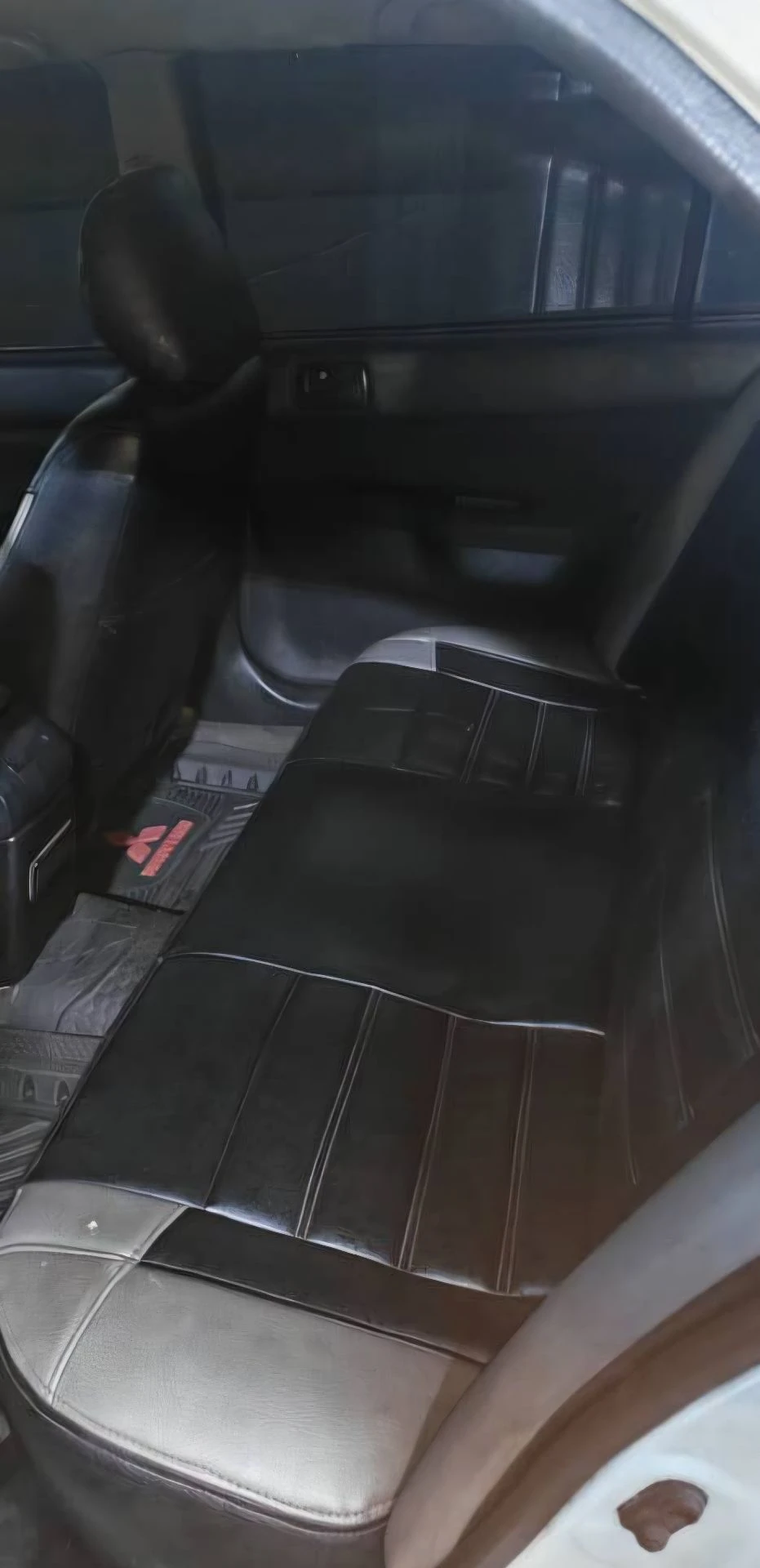 2011 Mitsubishi Lancer Touring — photo 16