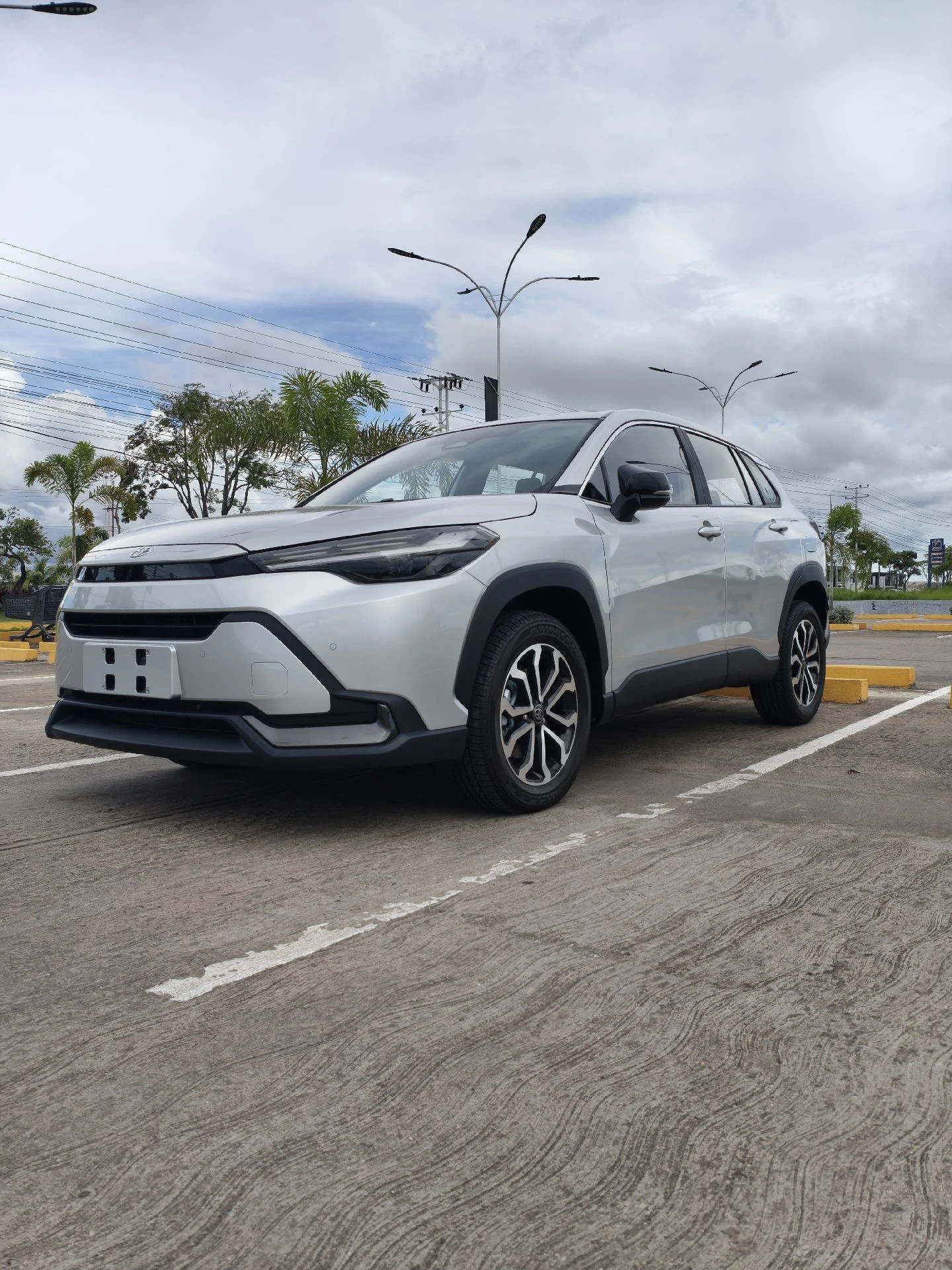 2025 Toyota Frontlander LEXURY EDITION