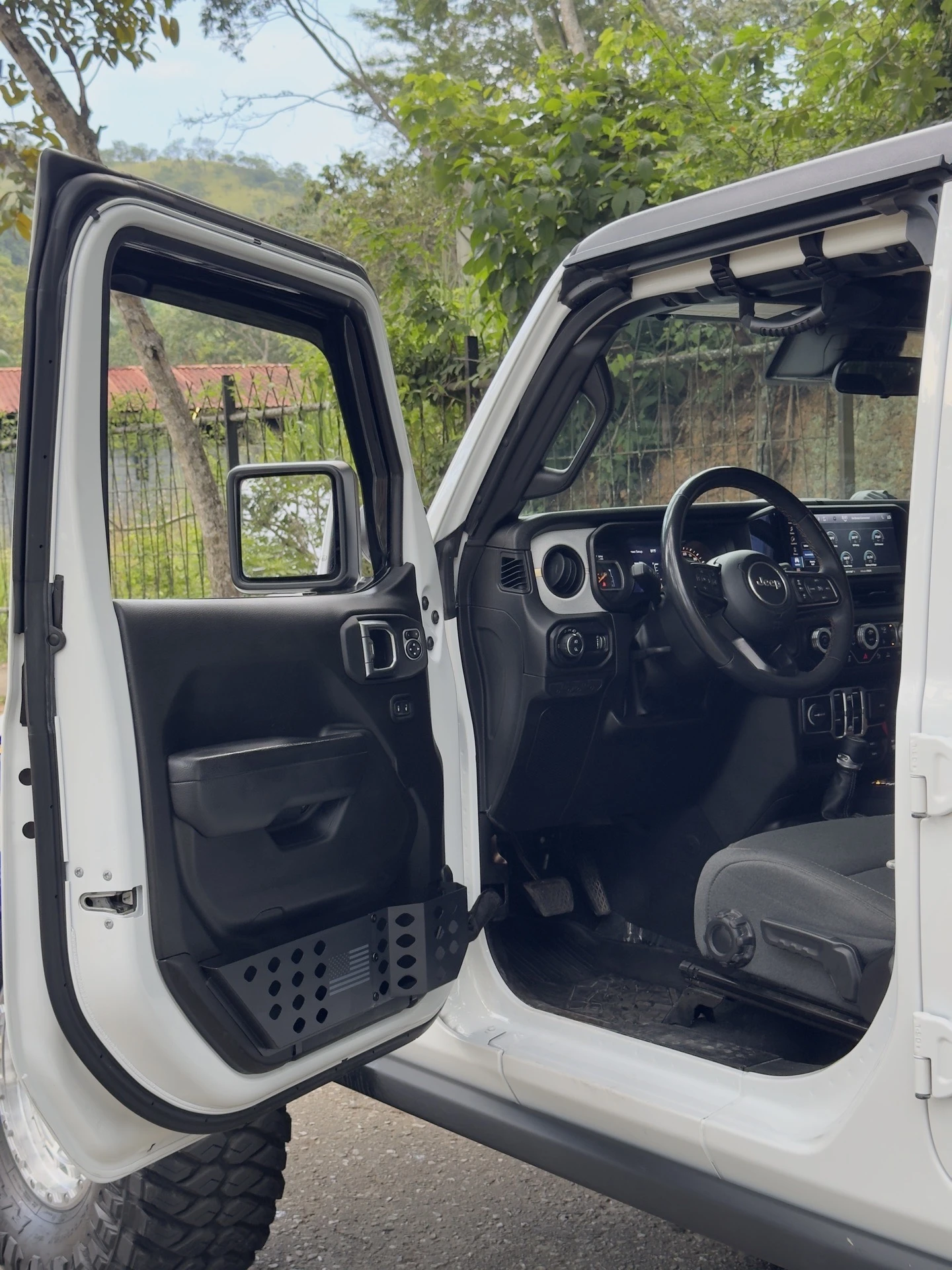 2024 Jeep Gladiator Sport — photo 12