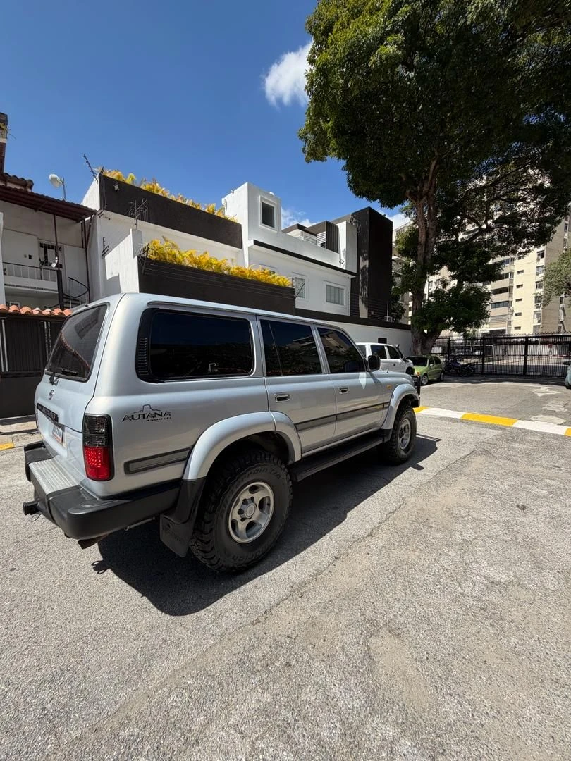 2007 Toyota Land Cruiser — photo 4