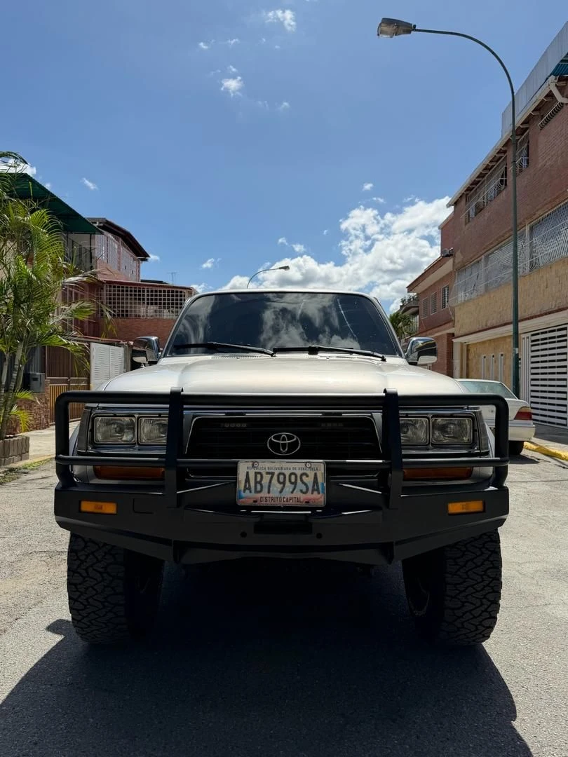 2007 Toyota Land Cruiser — photo 45