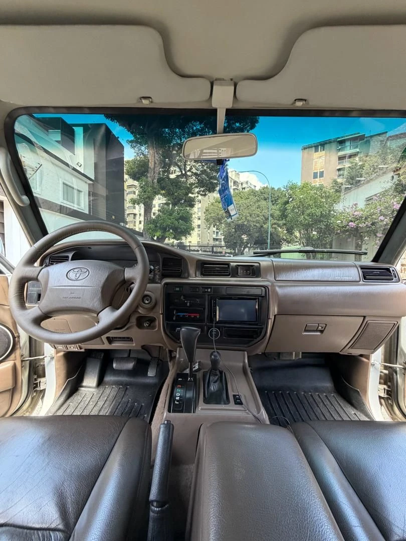 2007 Toyota Land Cruiser — photo 85