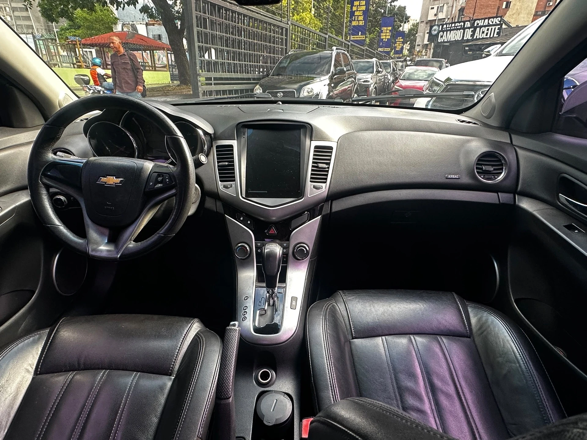 2012 Chevrolet Cruze — photo 4