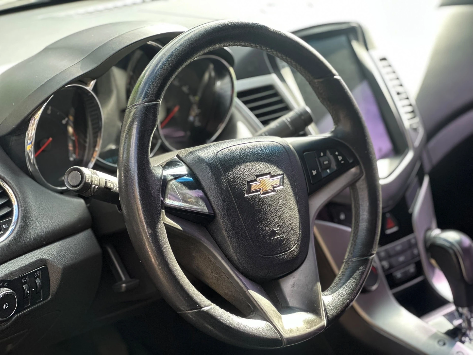 2012 Chevrolet Cruze — photo 7