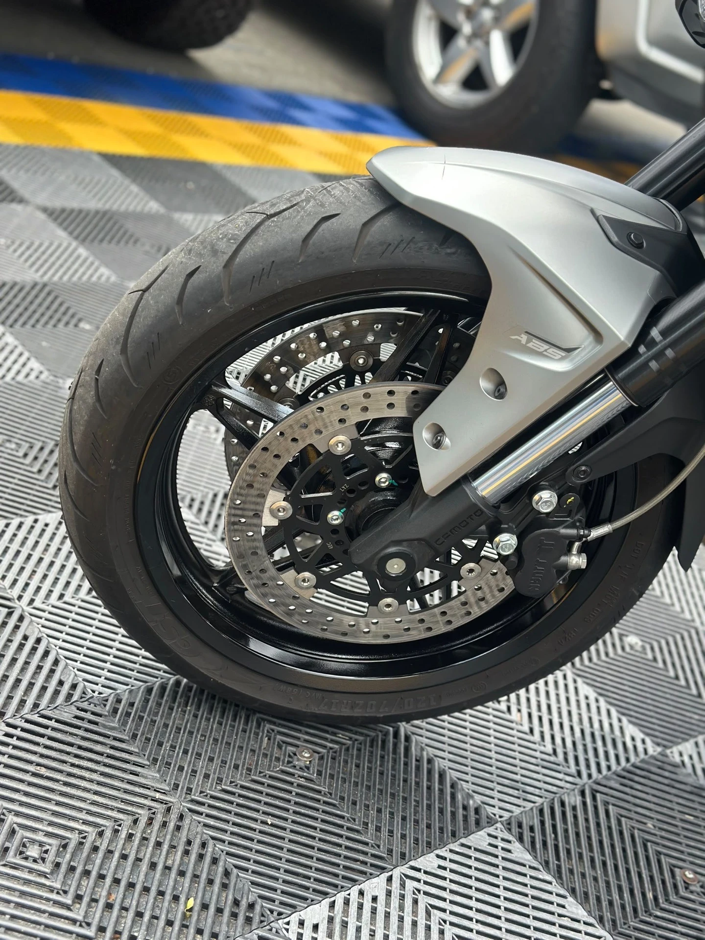 2025 CFMoto 700MT — photo 10
