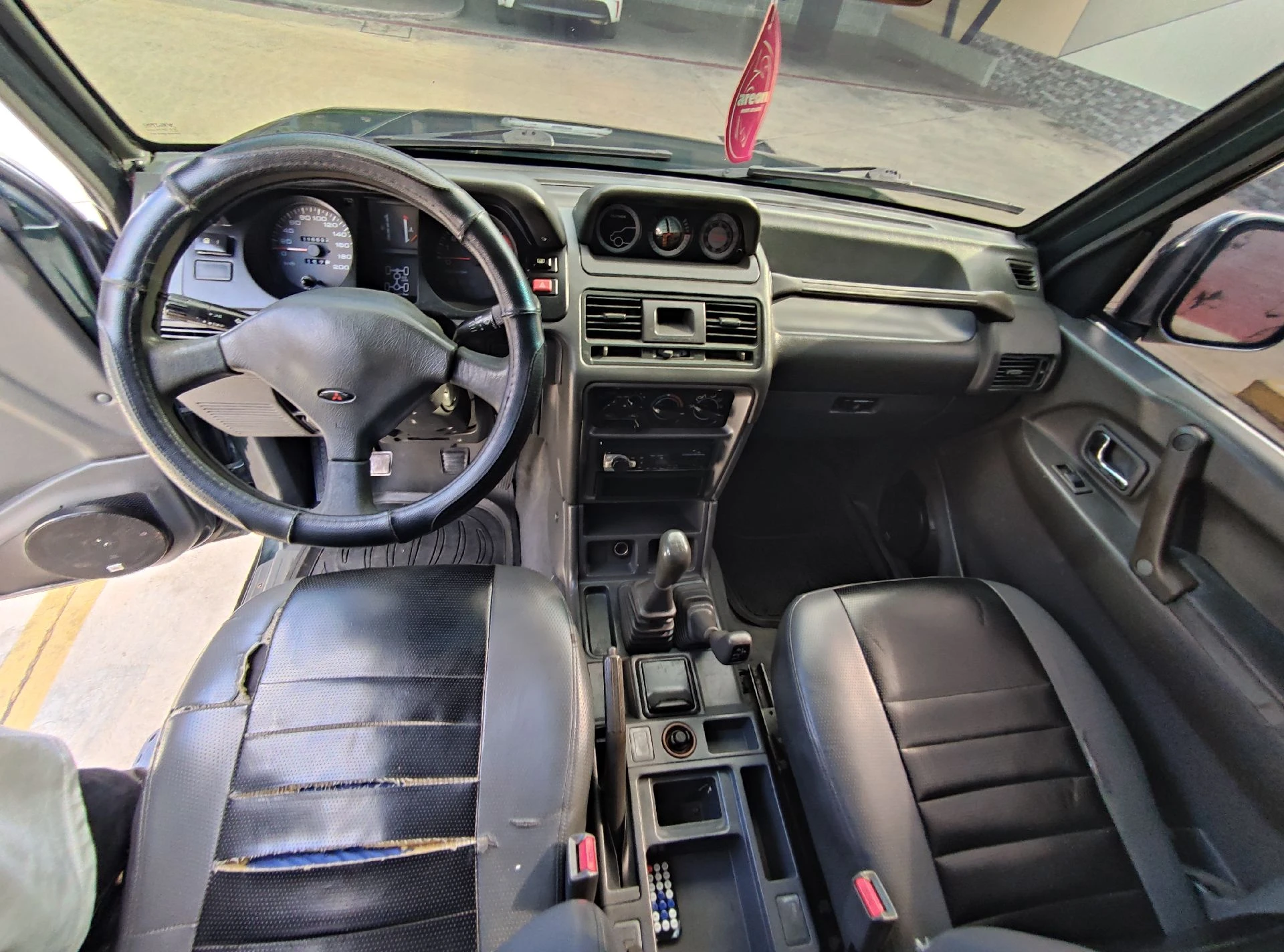 2008 Mitsubishi Montero Dakar — photo 10