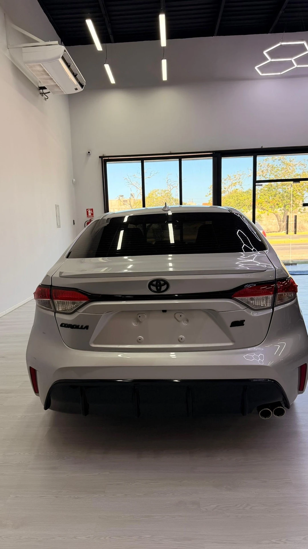 2025 Toyota Corolla SE — photo 7