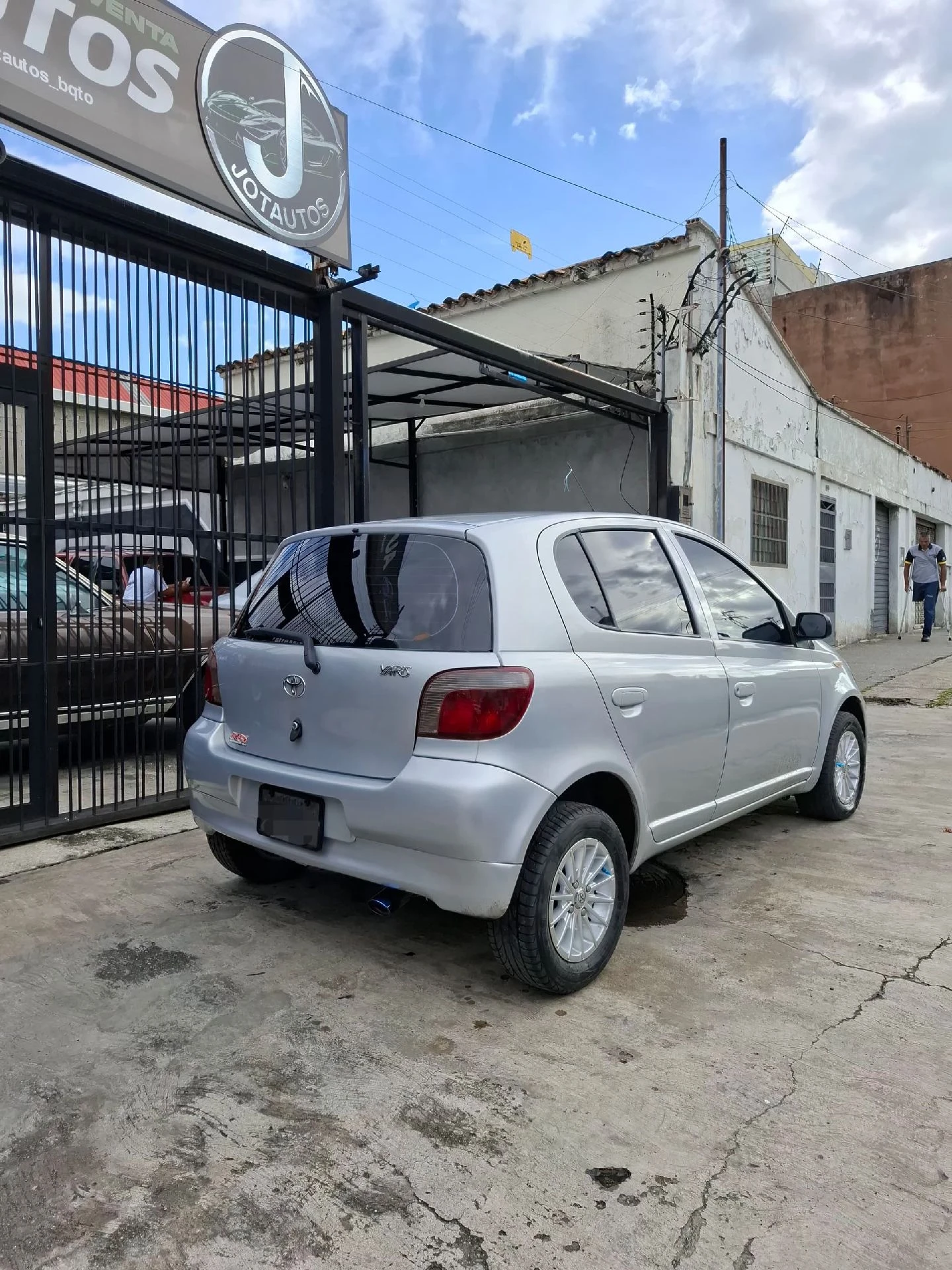 2002 Toyota Yaris Sol 1.3 — photo 3