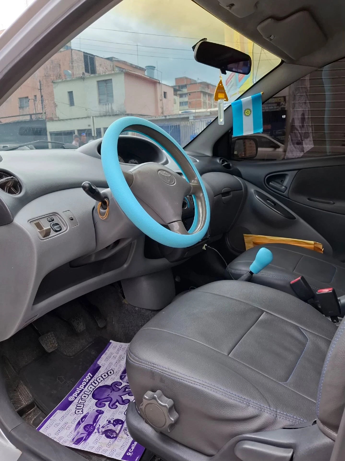 2002 Toyota Yaris Sol 1.3 — photo 9