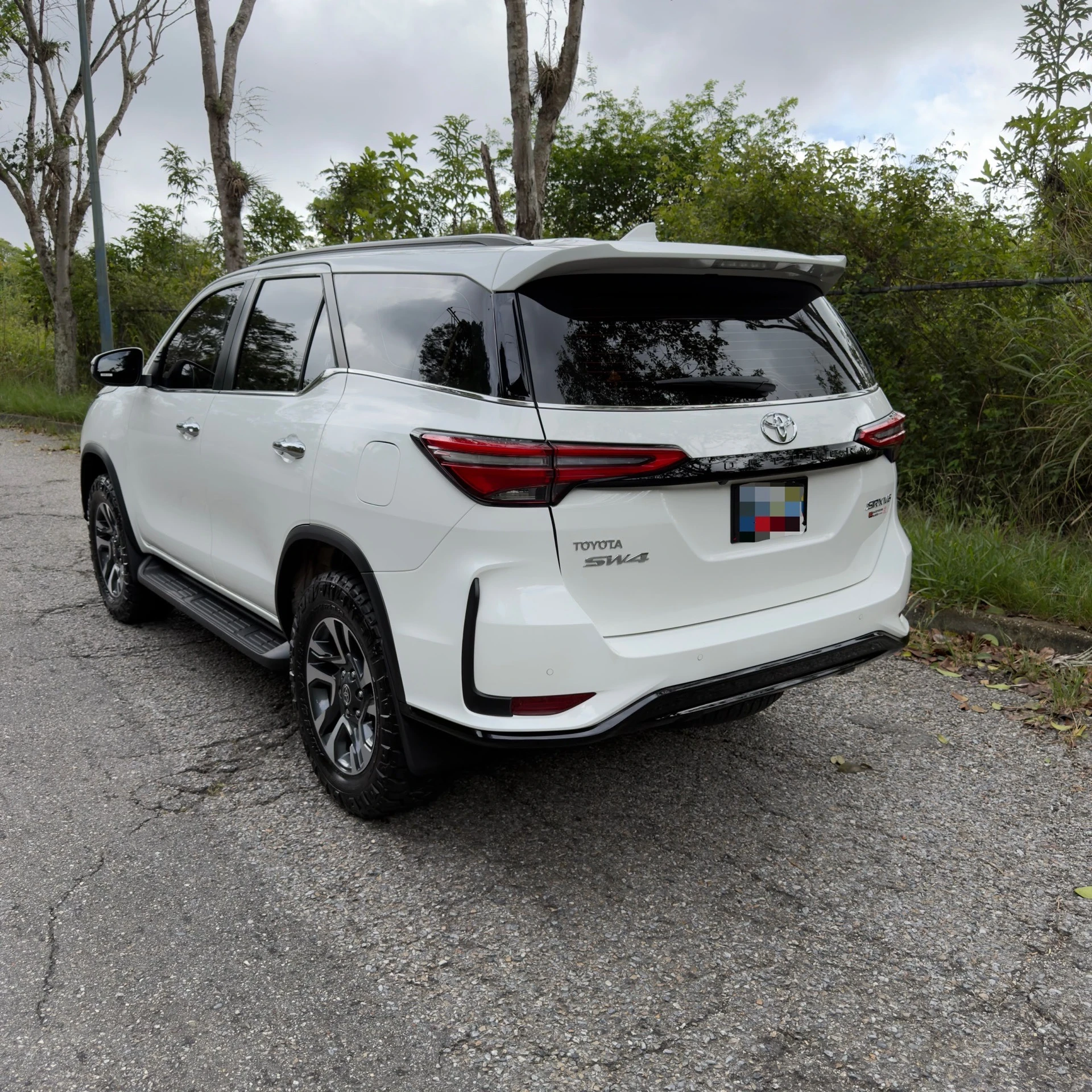 2025 Toyota Fortuner SW4 — foto 5