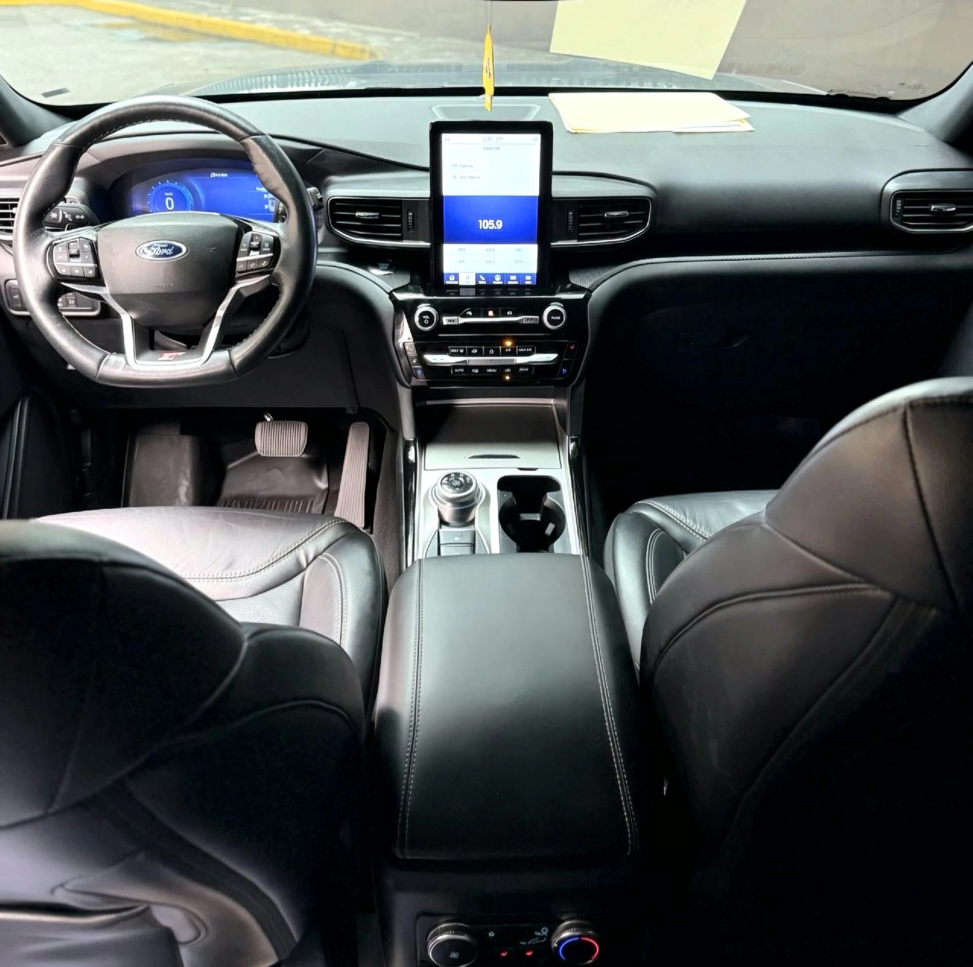 2022 Ford Explorer ST — foto 20