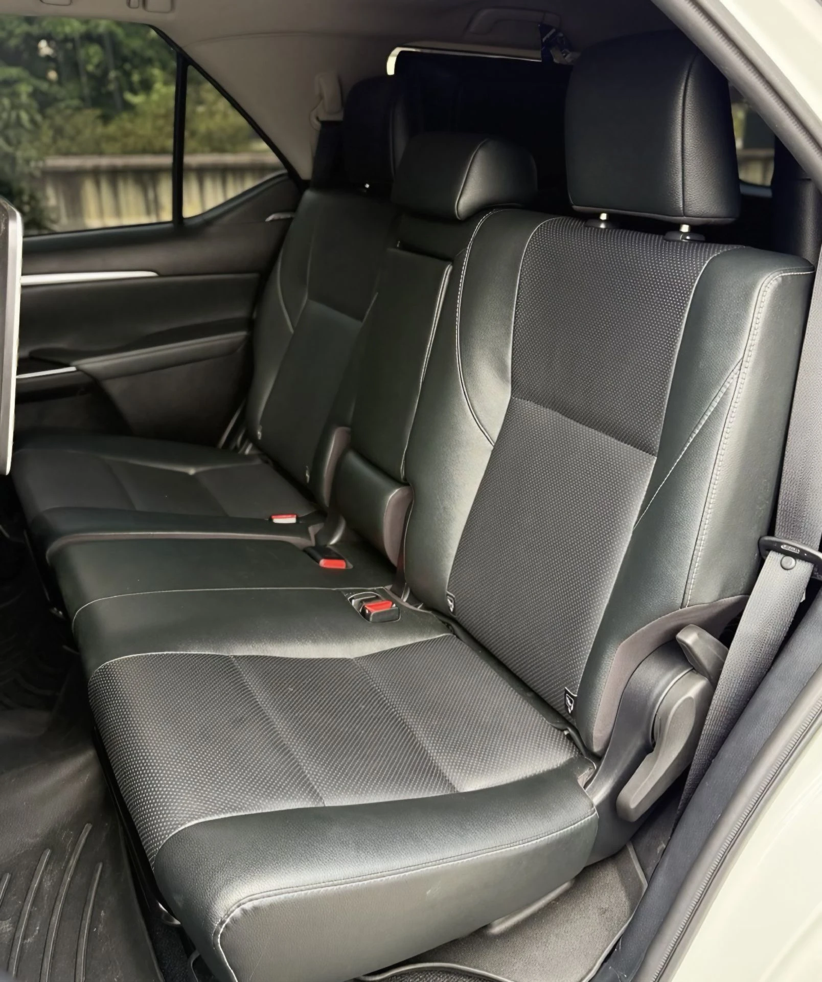 2024 Toyota Fortuner SR5 — foto 14
