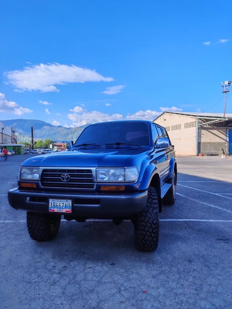 2004 Toyota Burbuja VX — photo 3