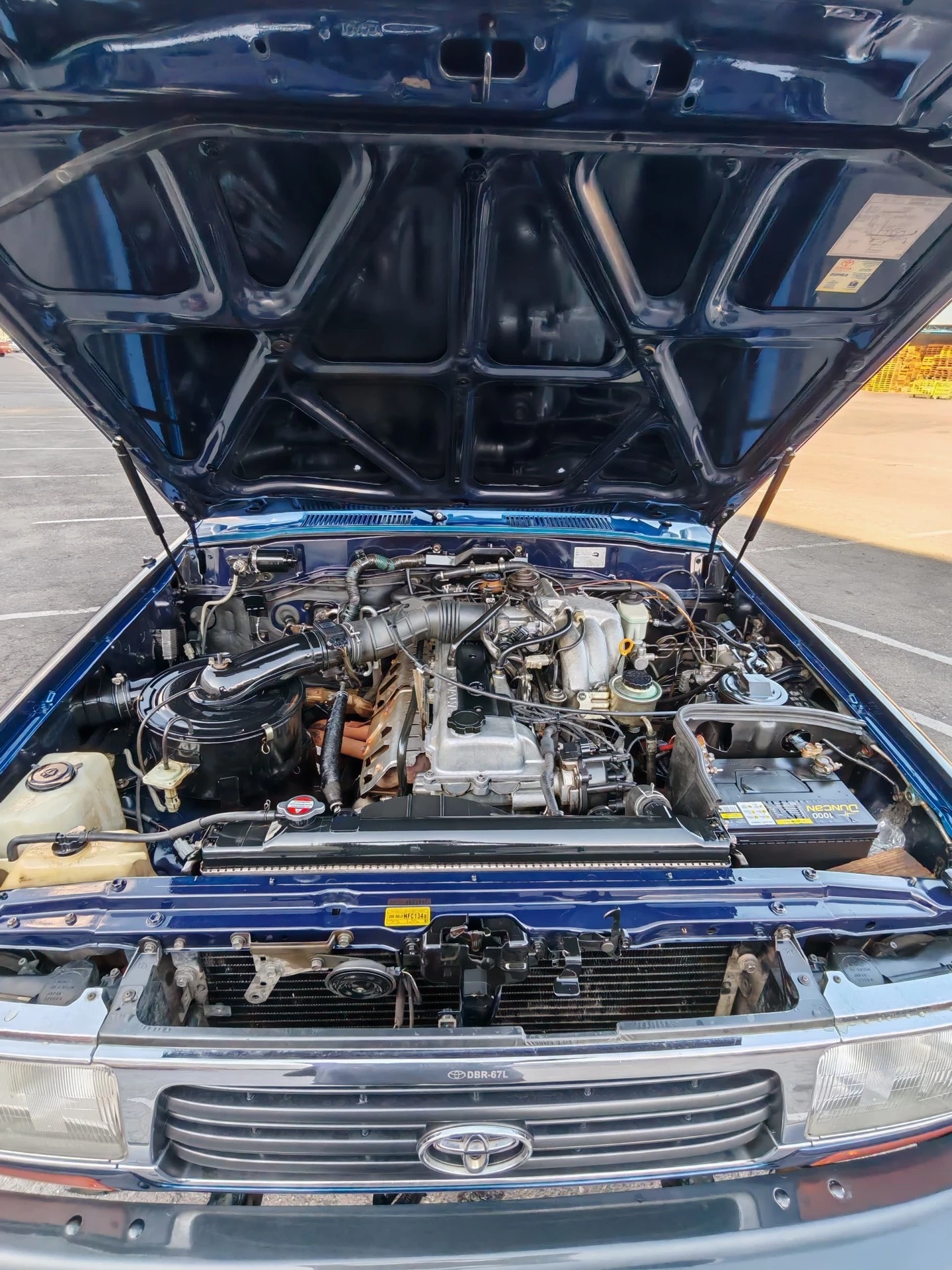 2004 Toyota Burbuja VX — photo 12