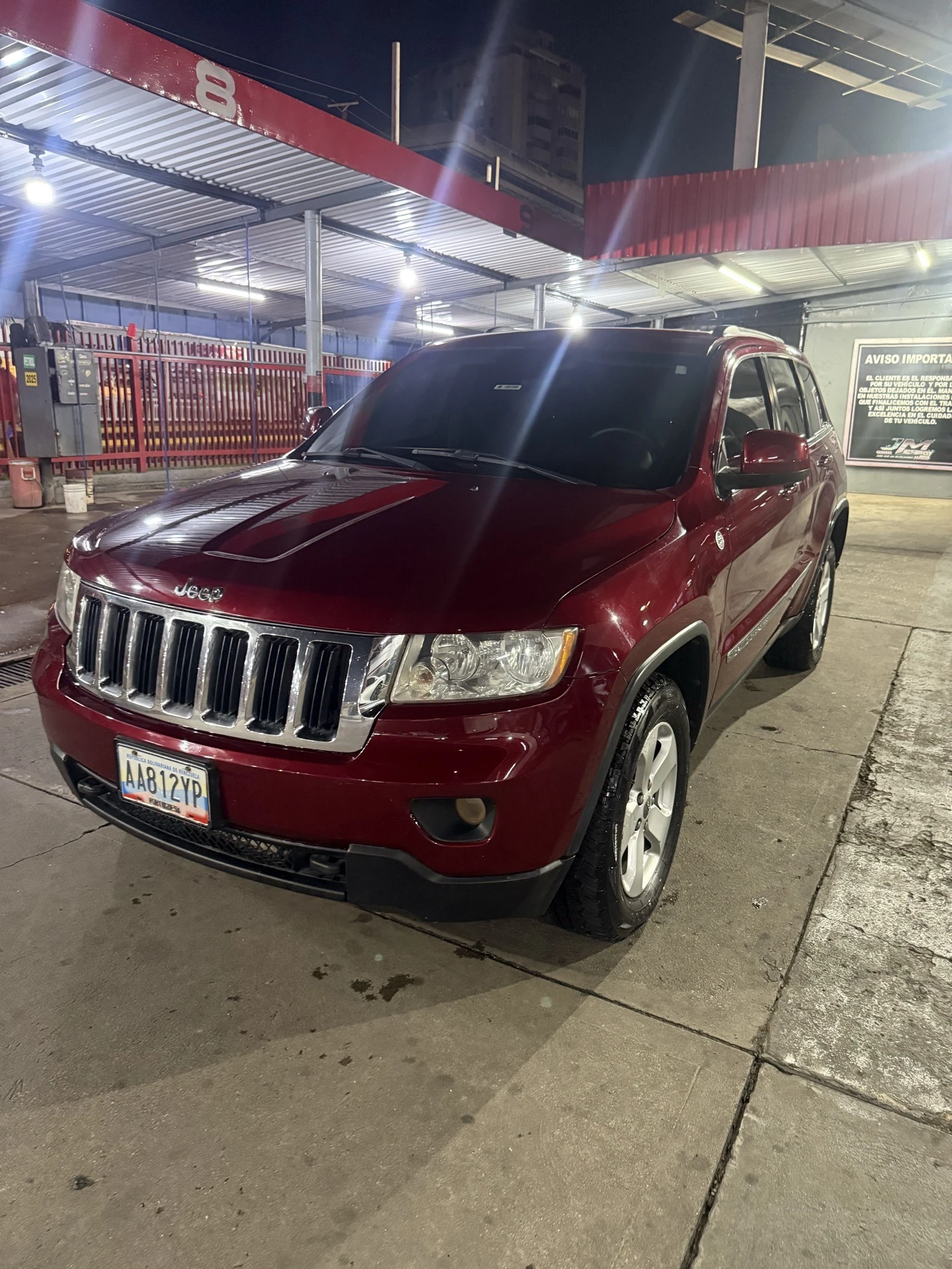 2012 Jeep Grand Cherokee LAREDO — foto 2