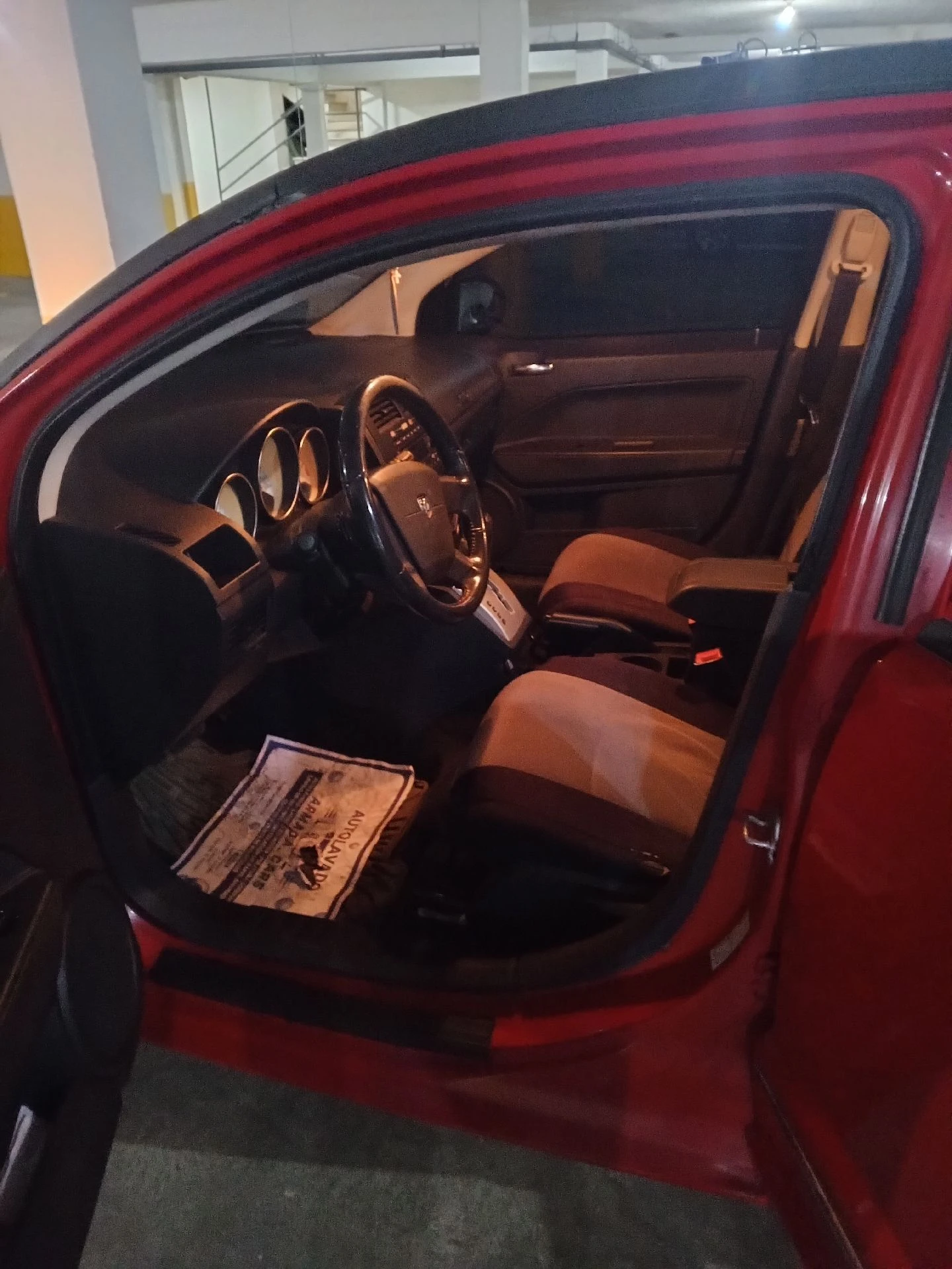 2008 Dodge Caliber LX — photo 10