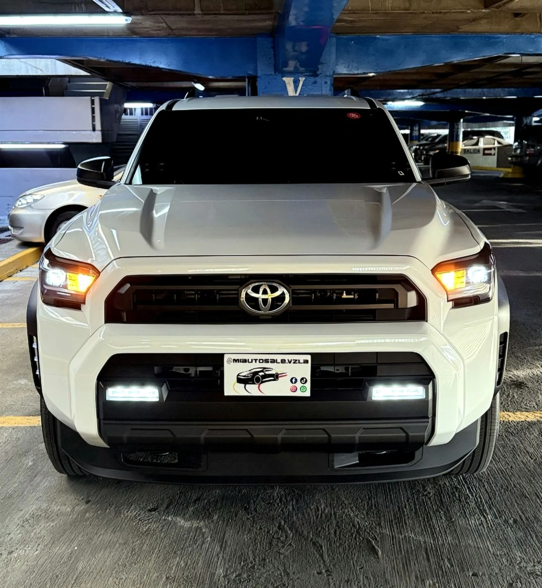 2026 Toyota 4Runner SR5 — foto 2
