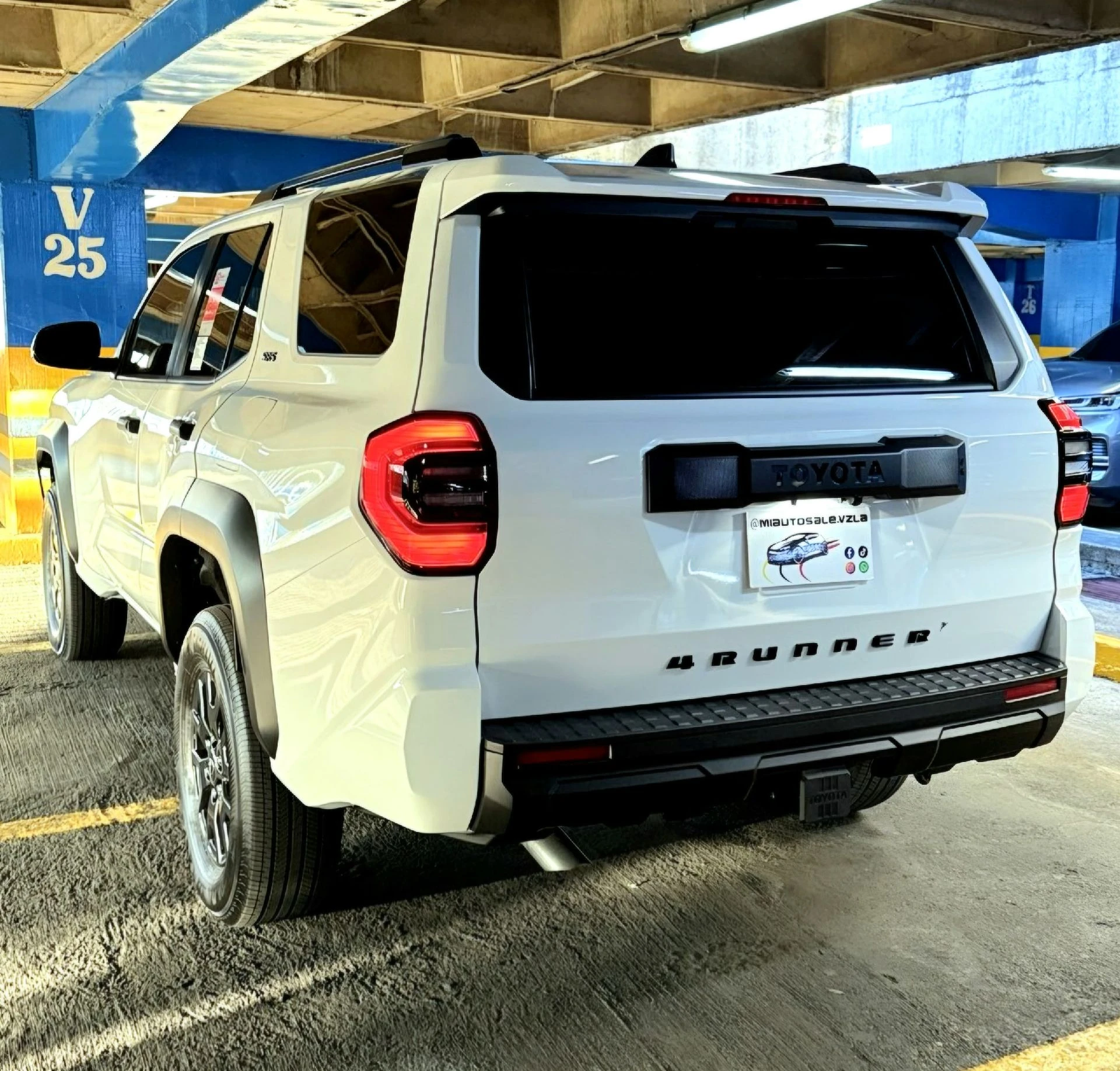 2026 Toyota 4Runner SR5 — foto 4